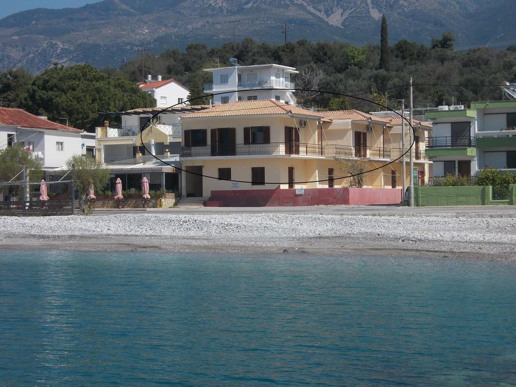 Akrogiali Beach Apartments Dış mekan fotoğraf